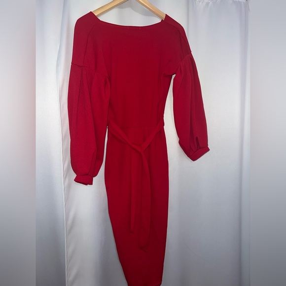 Boohoo red midi dress. - Picture 4 of 8